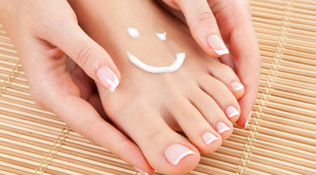 What are the treatment methods for sore bones on the feet?